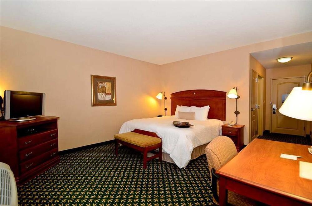 Hampton Inn Довер Номер фото