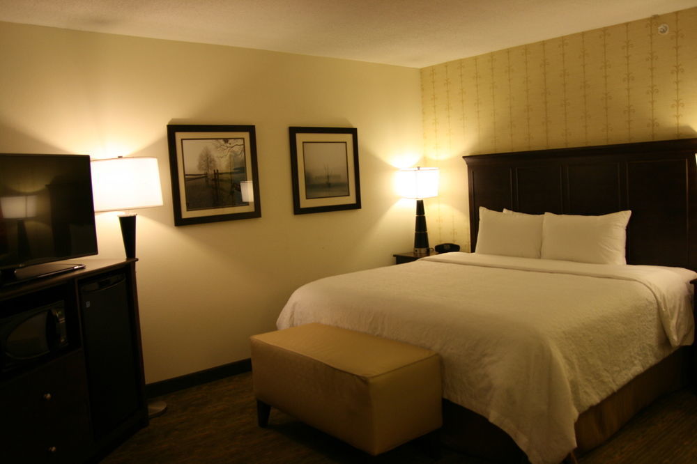 Hampton Inn Довер Экстерьер фото