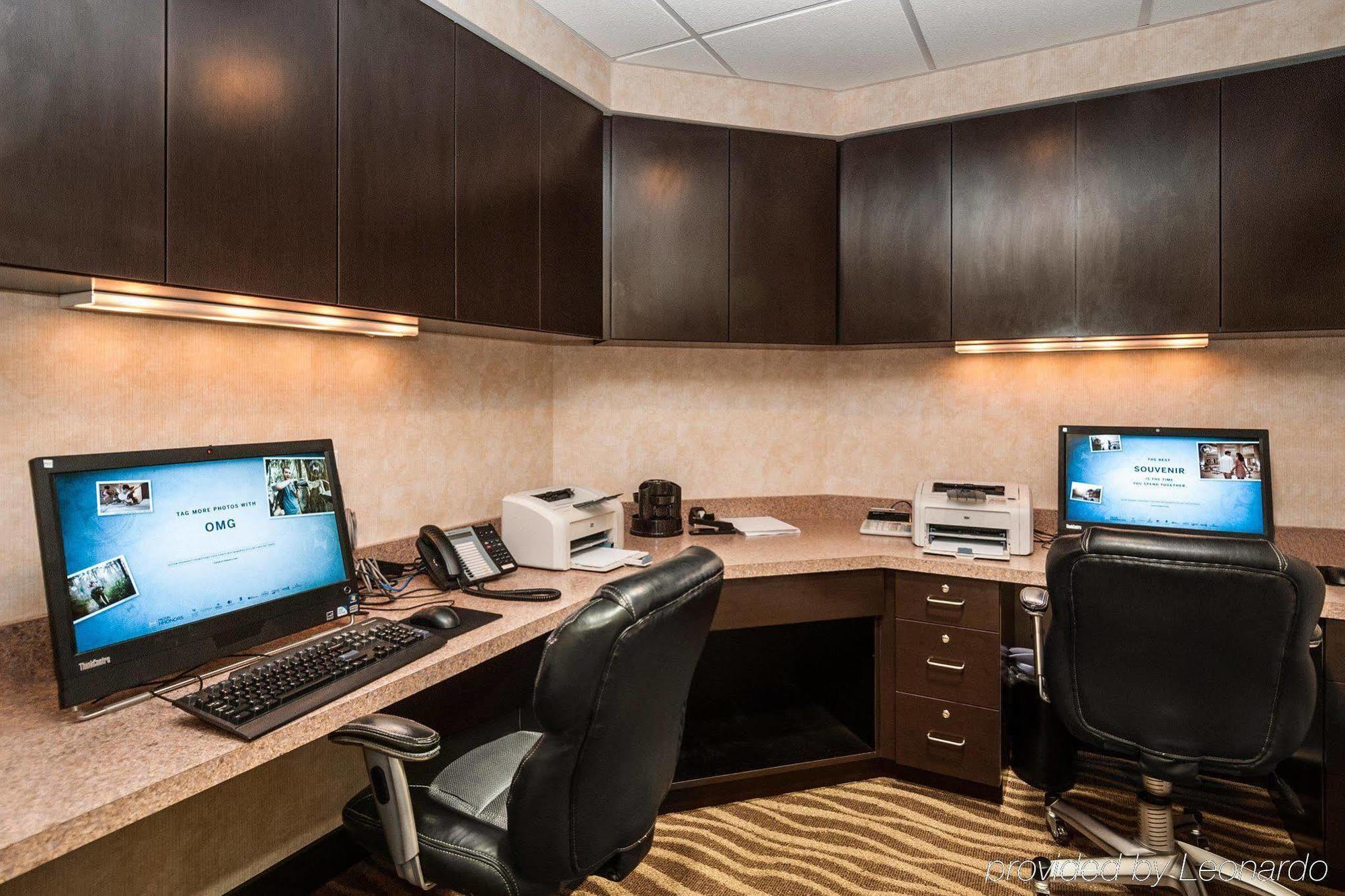 Hampton Inn Довер Экстерьер фото